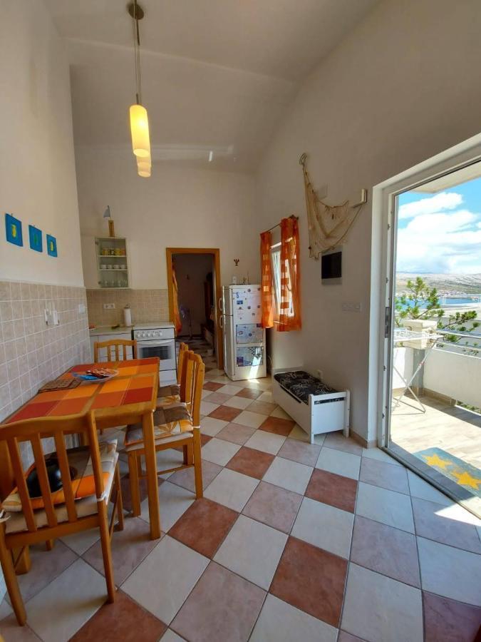 Apartment Pepo Pag Паг Екстериор снимка