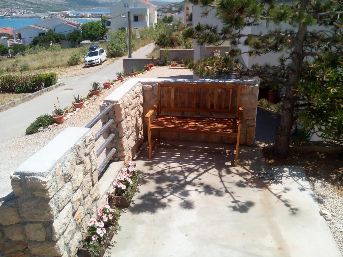 Apartment Pepo Pag Паг Екстериор снимка